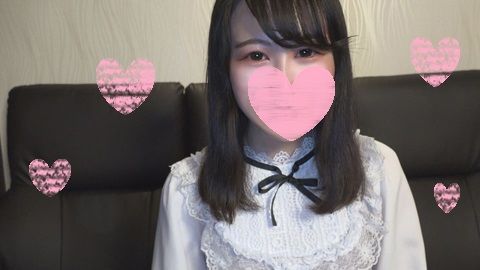 顔出し 処女喪失から半年のウブな万理香ちゃん18歳 ボーボー天然マン毛 大人の玩具で初イキ 濡れたマンコに初生挿入～妊娠覚悟の中出し射精 【個人撮影】※特典付き！